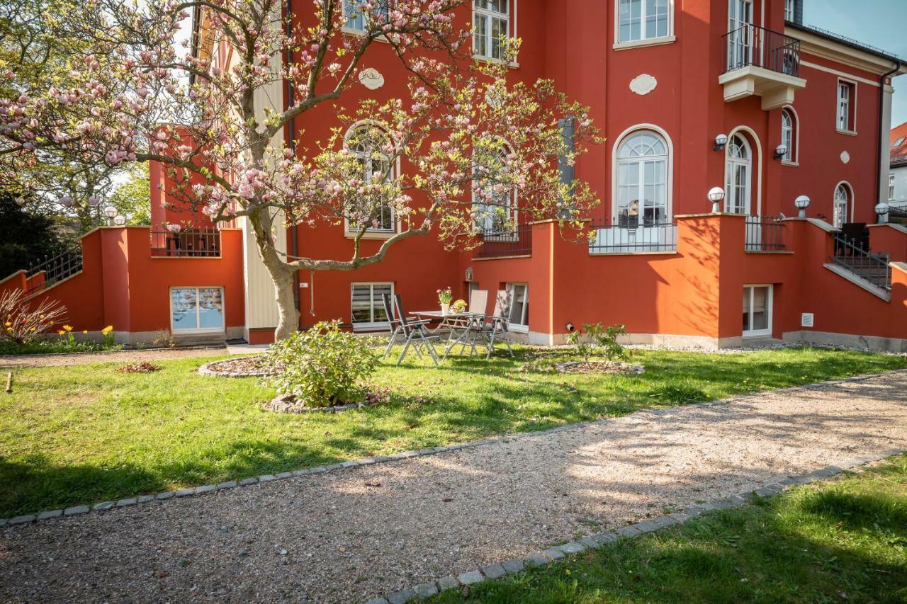 Villa Am Park Apartment Dresden Exterior photo